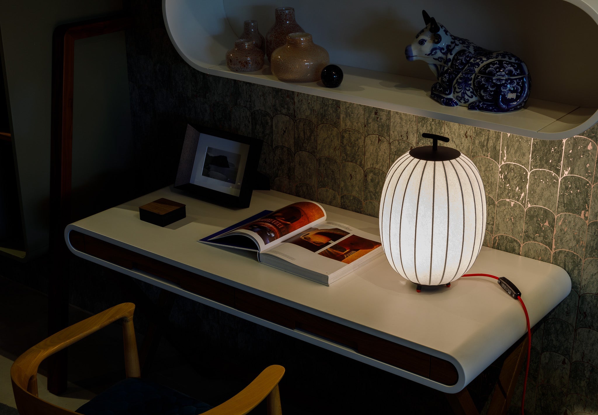 ライト・ランタン motto_kuma A&N 10th Anniversary model T Lantern 002 Table Lamp | Aqua Creations – Aqua Creations Studio